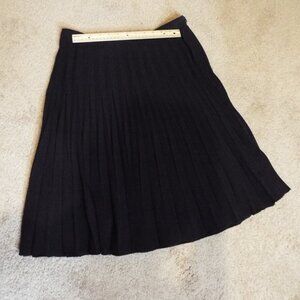 Armani Collezioni Black Pleated Skirt size 6
